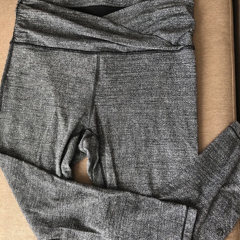 Lululemon capris